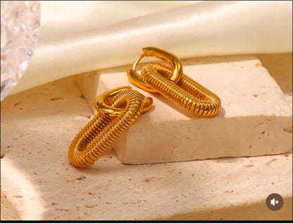 Aura Switch Earrings | 2in 1