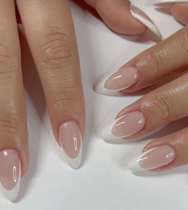 24 Pcs Handmade Almond French Nails